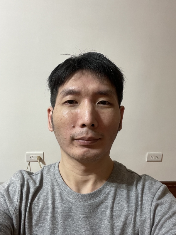 小成的第一张照片--嘉义闪婚服务中心
